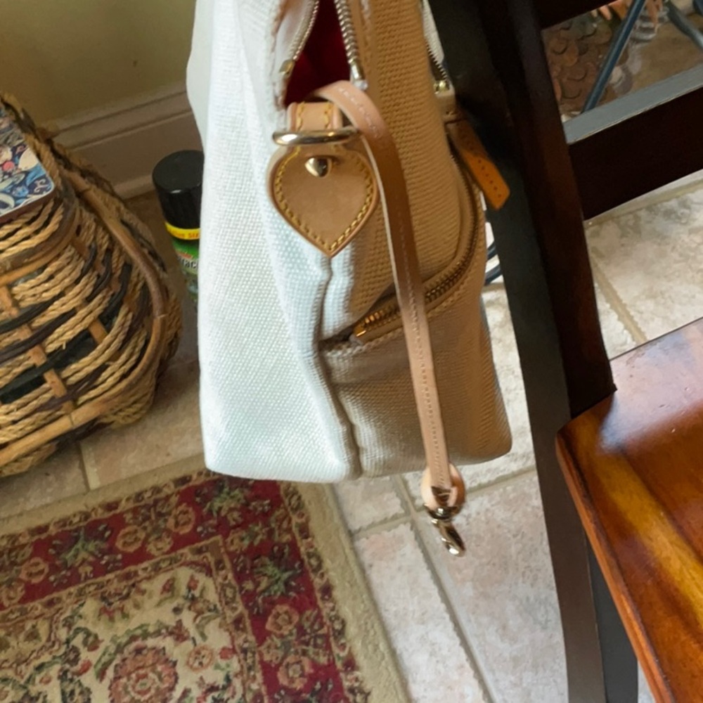 Awesome Dooney & Bourke canvas type fabric bag, beige - Picture 6 of 13
